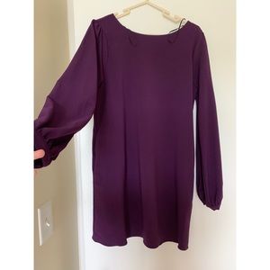 Lulu’s Long Sleeve Shift Dress with Pockets!